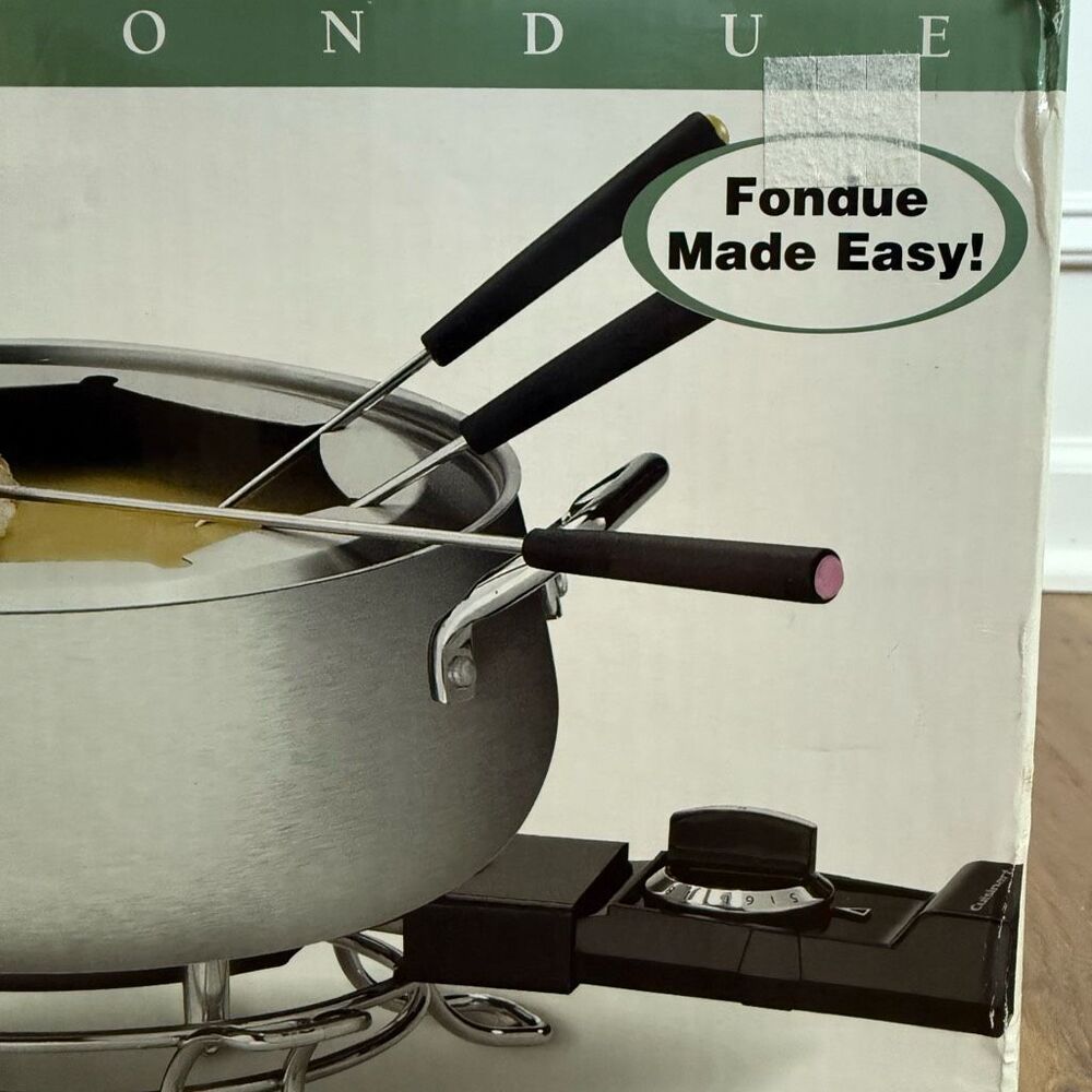 New Open Box Cuisinart Electric Fondue Pot CFO-3SS *Missing Forks* - Picture 3 of 10